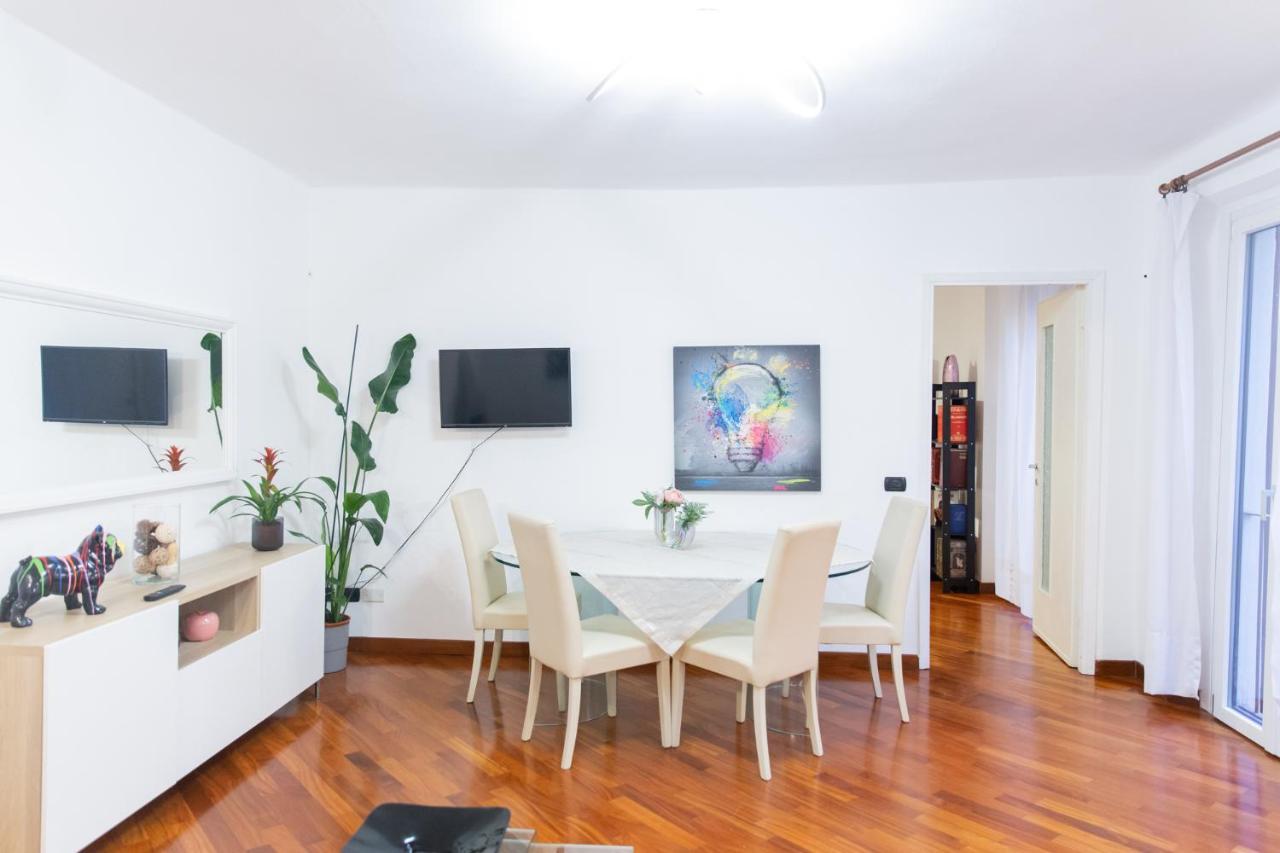 Sweet House Corso Genova Appartamento *