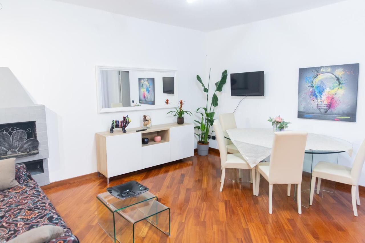 Sweet House Corso Genova Appartamento *