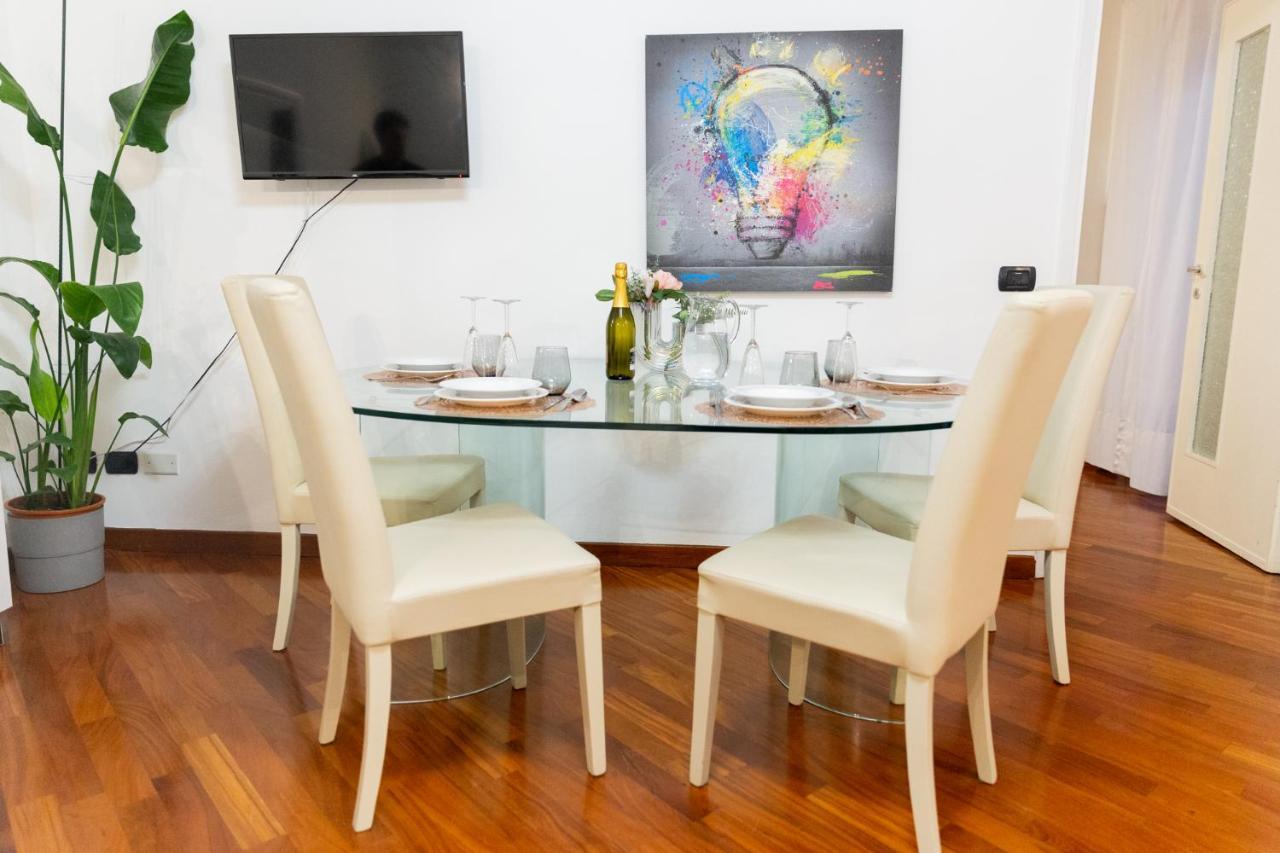 Sweet House Corso Genova Appartamento